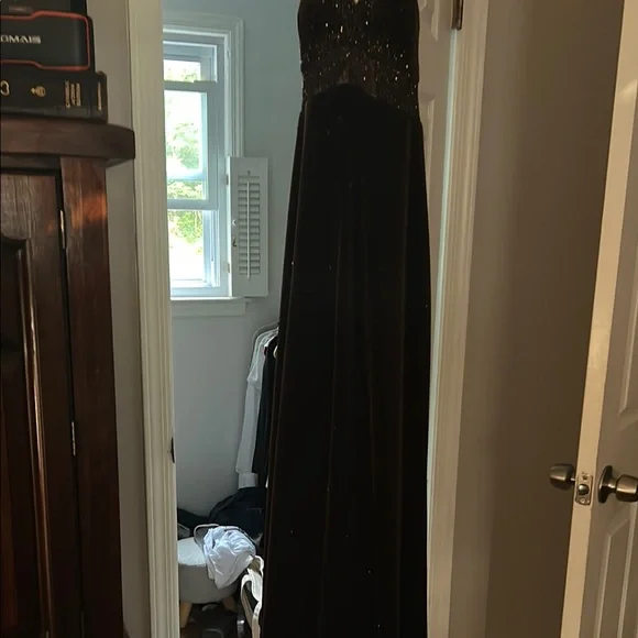 Elegant Brown Velvet Wedding Dress - Picture 2 of 3
